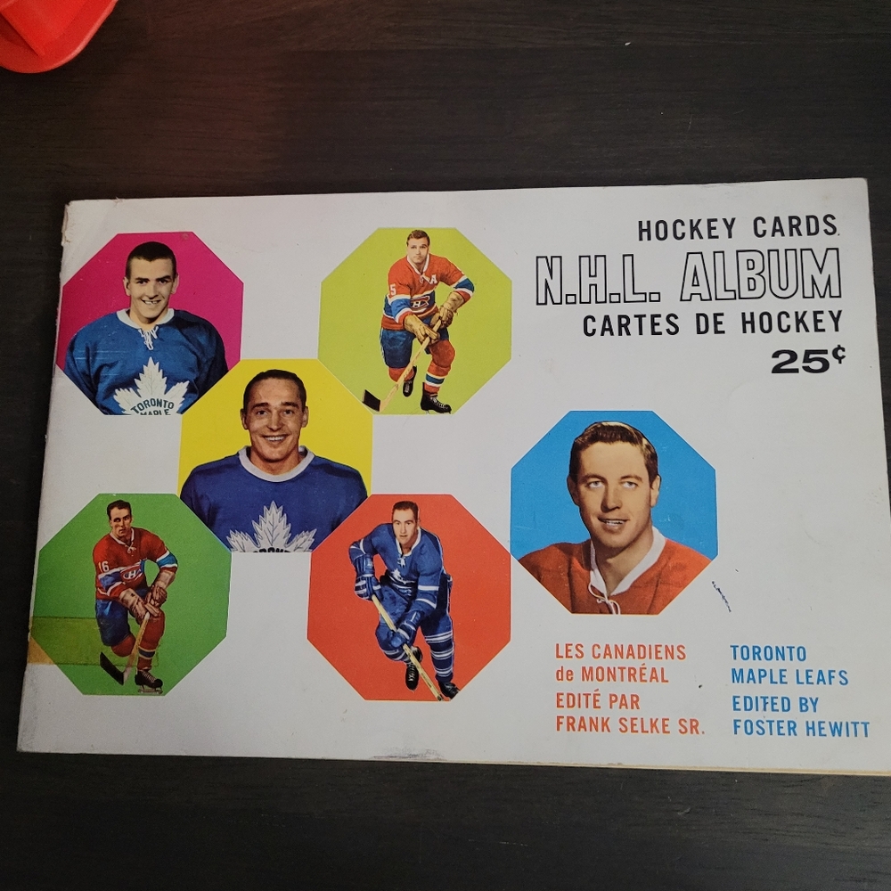 1961/1962 York Peanut Butter Hockey Card Original Album Unused In Ex Condition